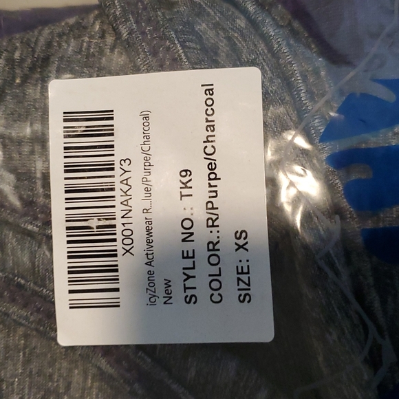 Icyzone Activewear XS tank tops - Picture 3 of 5